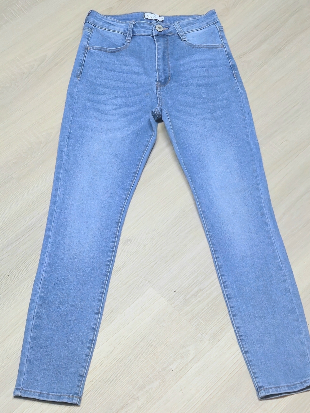 Rue21 Skinny Jeans in Blue Size 6